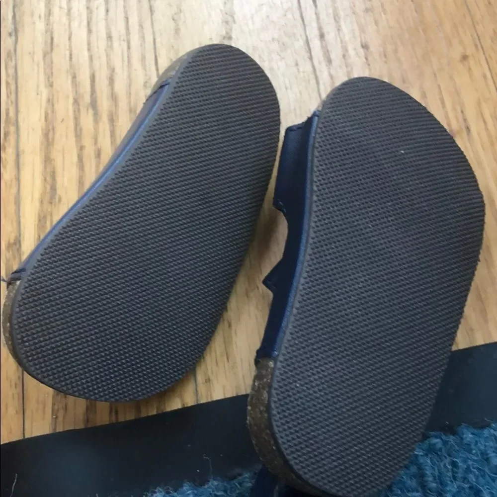 🍭*6/$30* Gymboree navy buckle Velcro sandals - 3